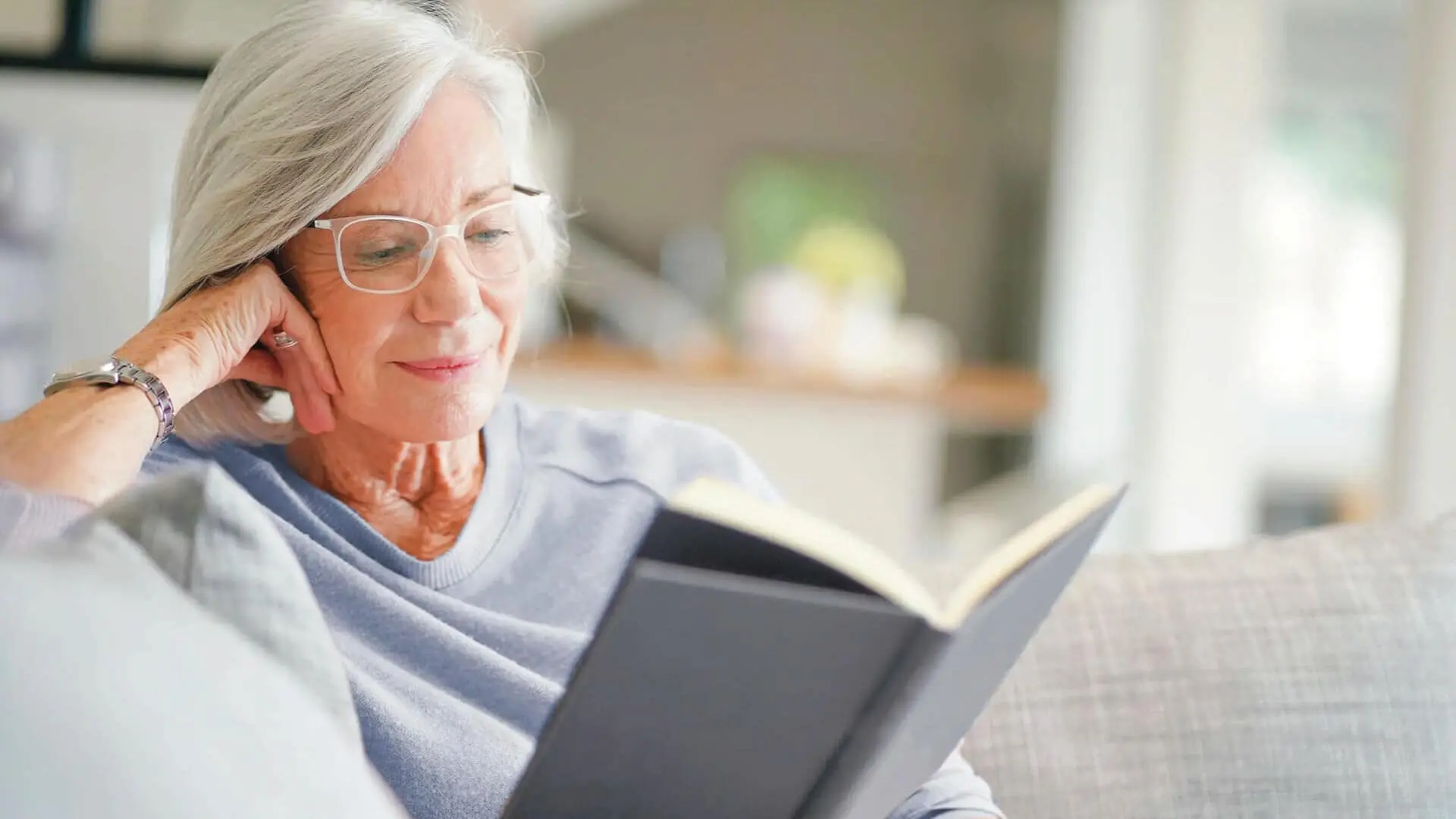 Dedicated team at LOKIA Group, founded in 2002 by Dr. Guy Tremblay, specializing in property management and private senior residences in Québec City and Alma.